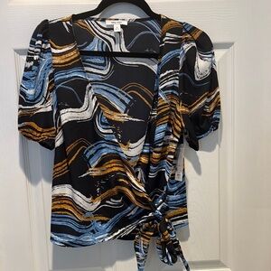 NWT Nine West Black and White Short Sleeve Wrap Blouse sz M
